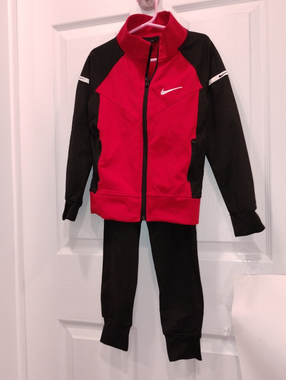 🩷Nike Matching With Fill Zip, Sz 4